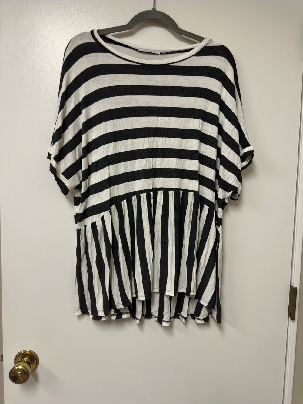 Striped Crewneck Short-Sleeve Peplum Tunic in Black and White